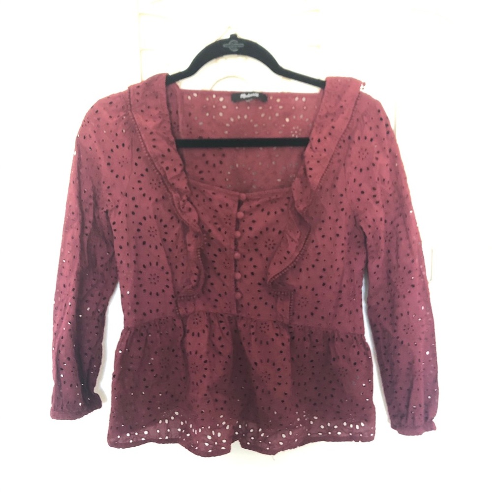Made well Eyelet top maroon